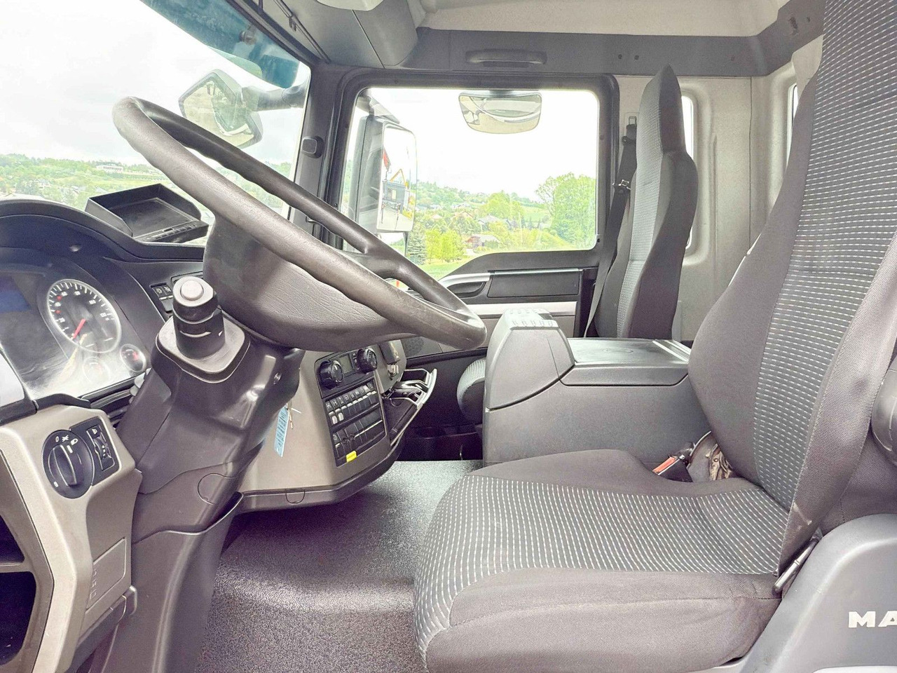 Autokran MAN TGS 26.360* FASSI F195A.2.24 / FUNK * 6x4 * TOP: das Bild 9 Autokran MAN TGS 26.360* FASSI F195A.2.24 / FUNK * 6x4 * TOP: das Bild 9