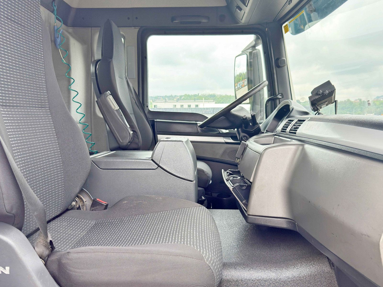 Autokran MAN TGS 26.360* FASSI F195A.2.24 / FUNK * 6x4 * TOP: das Bild 11 Autokran MAN TGS 26.360* FASSI F195A.2.24 / FUNK * 6x4 * TOP: das Bild 11