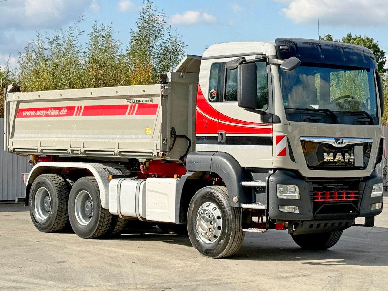 MAN TGS 26.460 * Kipper 4,90m+BORDMATIC * 6x4 * TOP - Kipper, Autokran: das Bild 4 MAN TGS 26.460 * Kipper 4,90m+BORDMATIC * 6x4 * TOP - Kipper, Autokran: das Bild 4