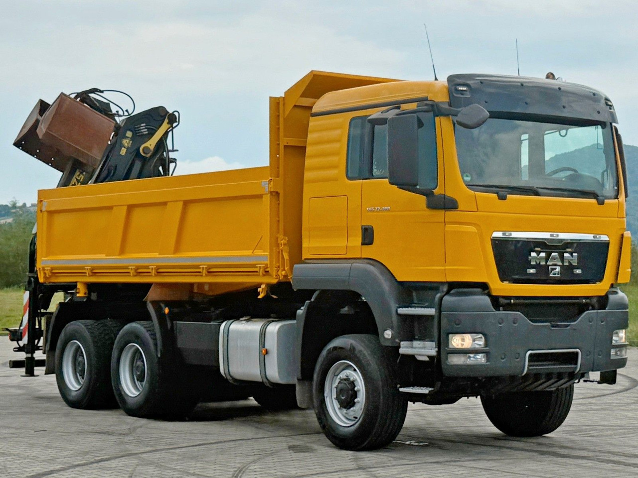 MAN TGS 33.480*KIPPER 5,10m * EPSILON E165Z76* 6x6 MAN TGS 33.480*KIPPER 5,10m * EPSILON E165Z76* 6x6 - Autokran, Kipper: das Bild 3 MAN TGS 33.480*KIPPER 5,10m * EPSILON E165Z76* 6x6 MAN TGS 33.480*KIPPER 5,10m * EPSILON E165Z76* 6x6 - Autokran, Kipper: das Bild 3
