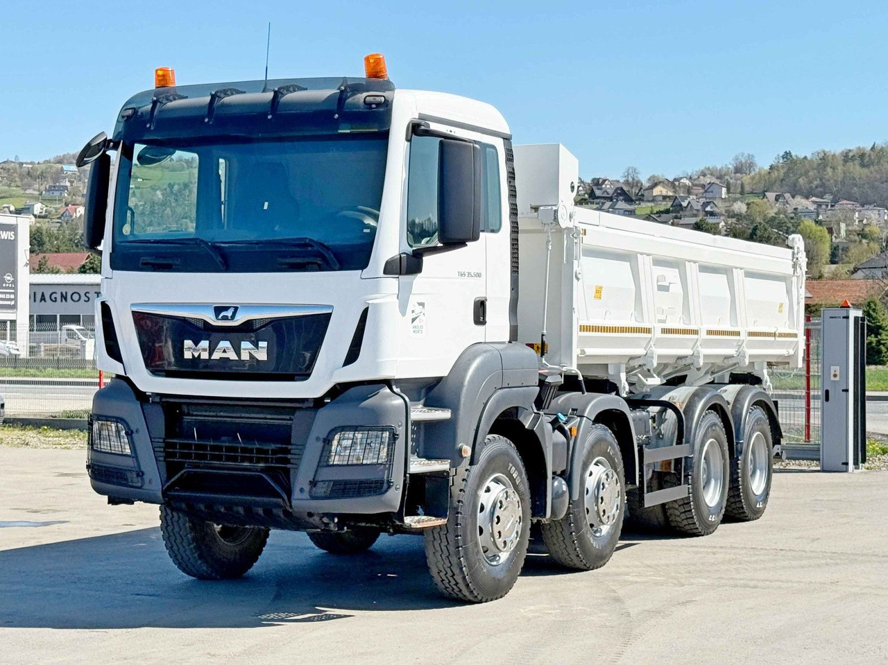 MAN TGS 35.500 KIPPER 6,00 m + BORDMATIC * 8x4 - Kipper: das Bild 2 MAN TGS 35.500 KIPPER 6,00 m + BORDMATIC * 8x4 - Kipper: das Bild 2