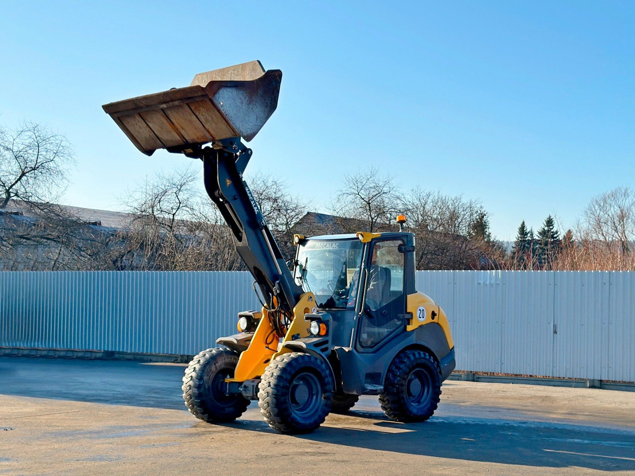 MECALAC AHLMANN AX 1000 * RADLADER * TOP - Radlader: das Bild 2 MECALAC AHLMANN AX 1000 * RADLADER * TOP - Radlader: das Bild 2