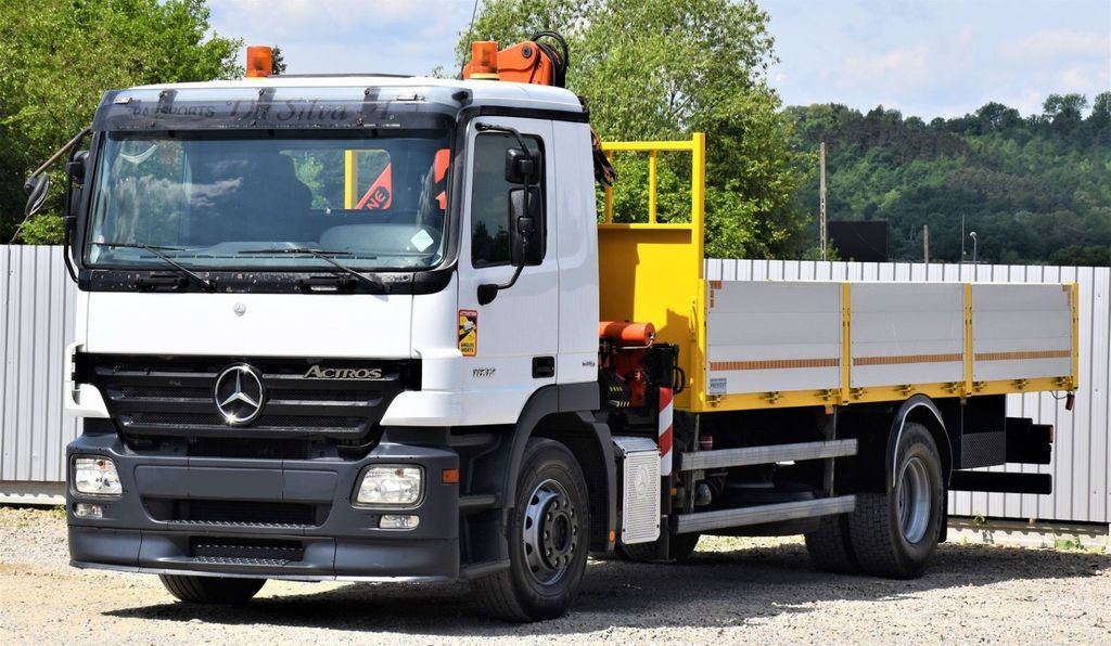 Mercedes-Benz ACTROS 1832 PRITSCHE 6,70m * PK 15500*TOPZUSTAND Mercedes-Benz ACTROS 1832 PRITSCHE 6,70m * PK 15500*TOPZUSTAND - Autokran: das Bild 4 Mercedes-Benz ACTROS 1832 PRITSCHE 6,70m * PK 15500*TOPZUSTAND Mercedes-Benz ACTROS 1832 PRITSCHE 6,70m * PK 15500*TOPZUSTAND - Autokran: das Bild 4