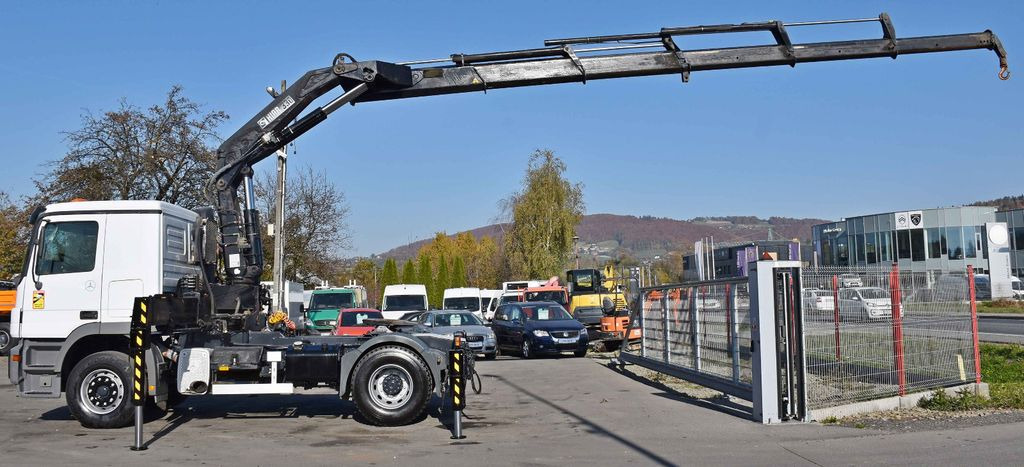 Mercedes-Benz ACTROS 1844 * Sattelzugmaschine *HIAB 330-5/FUNK - Autokran, Sattelzugmaschine: das Bild 5 Mercedes-Benz ACTROS 1844 * Sattelzugmaschine *HIAB 330-5/FUNK - Autokran, Sattelzugmaschine: das Bild 5