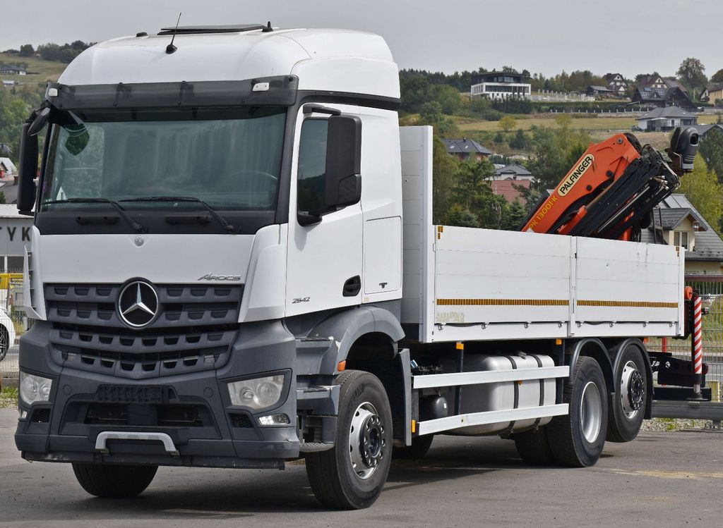 Mercedes-Benz AROCS 2542* PK 13001-K B* TOPZUSTAND - Autokran, Pritsche LKW: das Bild 4 Mercedes-Benz AROCS 2542* PK 13001-K B* TOPZUSTAND - Autokran, Pritsche LKW: das Bild 4