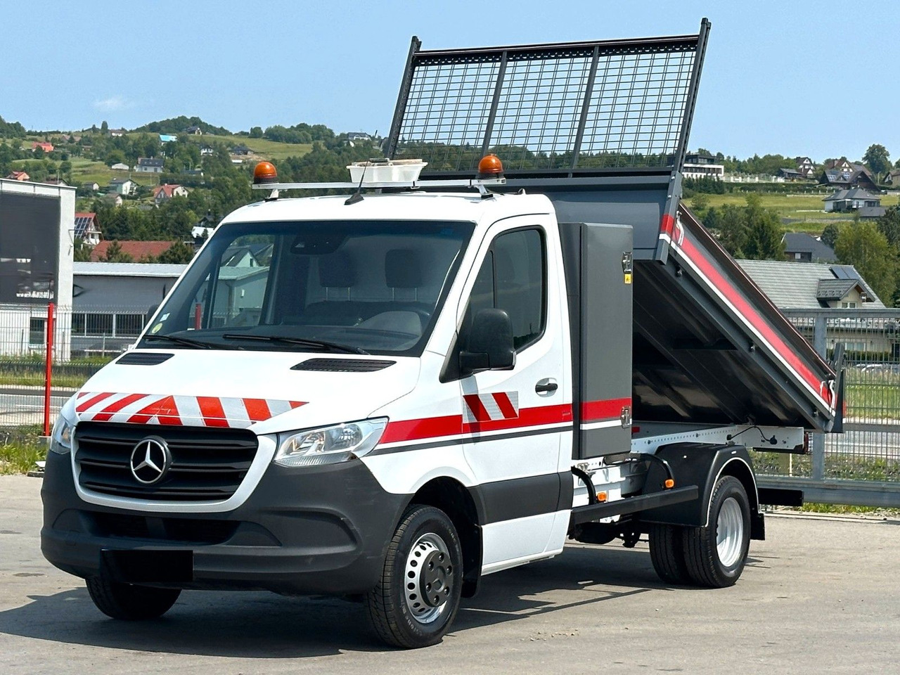 Mercedes-Benz Sprinter 516 CDI Kipper 3,00 m Perfect condition - Kipper Transporter: das Bild 2 Mercedes-Benz Sprinter 516 CDI Kipper 3,00 m Perfect condition - Kipper Transporter: das Bild 2
