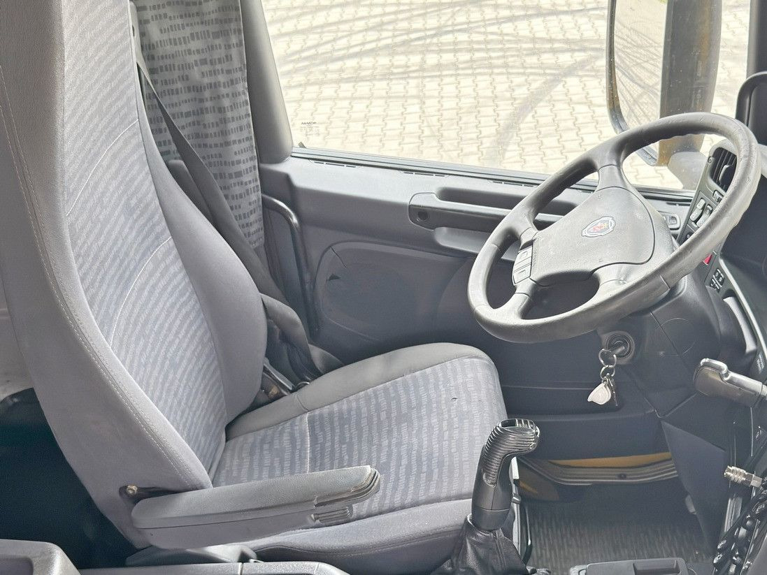 Autokran Scania P 270 * FASSI F110A.23 + FUNK * TOPZUSTAND: das Bild 12 Autokran Scania P 270 * FASSI F110A.23 + FUNK * TOPZUSTAND: das Bild 12