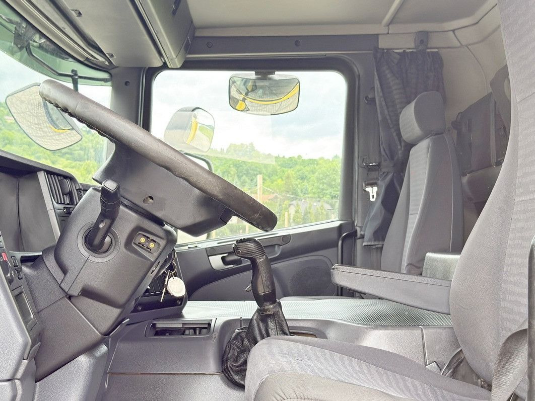 Autokran Scania P 270 * FASSI F110A.23 + FUNK * TOPZUSTAND: das Bild 9 Autokran Scania P 270 * FASSI F110A.23 + FUNK * TOPZUSTAND: das Bild 9