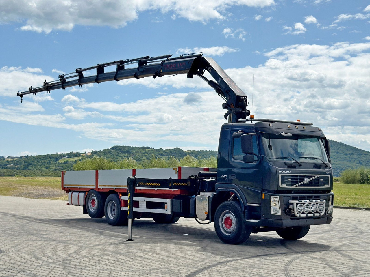 Volvo FM 440 * HIAB 288 E - 8 HIPRO/FUNK * TOPZUSTAND - Autokran: das Bild 2 Volvo FM 440 * HIAB 288 E - 8 HIPRO/FUNK * TOPZUSTAND - Autokran: das Bild 2