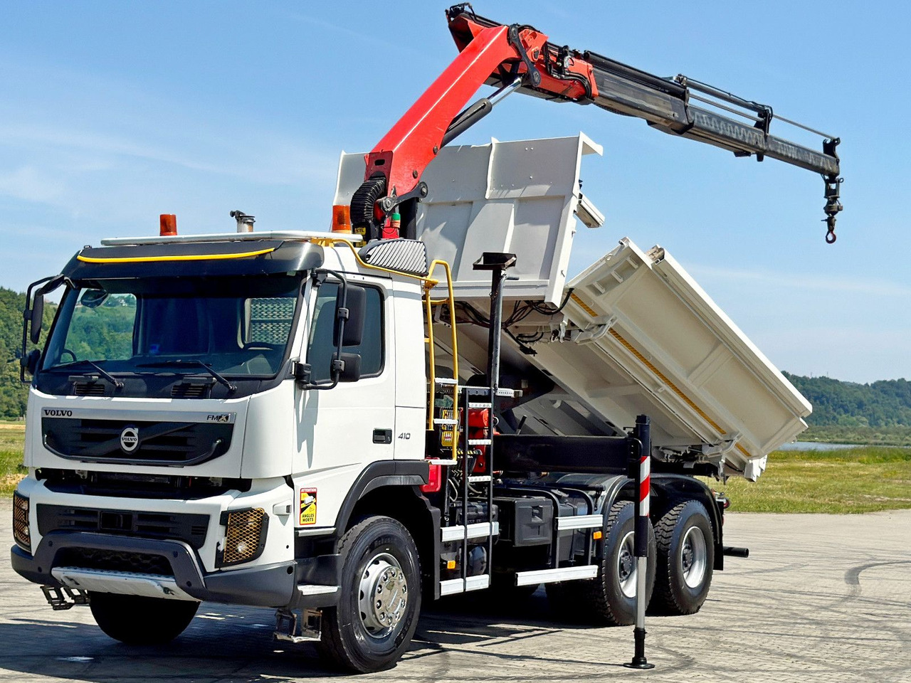 Volvo FMX 410 Kipper 4,70m *PK 14002-EH B/FUNK *6x4 - Autokran: das Bild 3 Volvo FMX 410 Kipper 4,70m *PK 14002-EH B/FUNK *6x4 - Autokran: das Bild 3