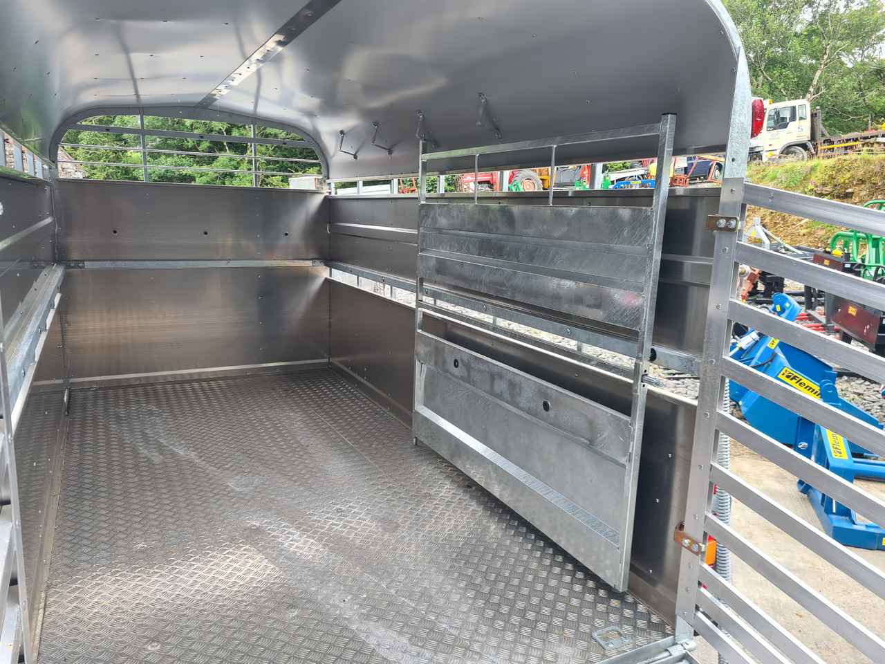 12 x 6 Nugent Livestock Trailer - Tiertransporter Anhänger: das Bild 3 12 x 6 Nugent Livestock Trailer - Tiertransporter Anhänger: das Bild 3