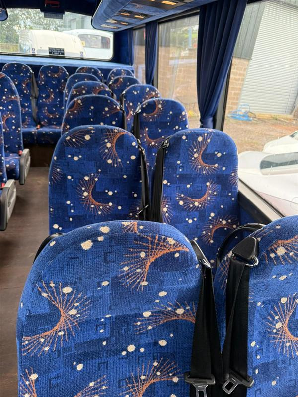 Kleinbus, Personentransporter 2005 Mercedes 29 seat Plaxton Cheetah minicoach: das Bild 6 Kleinbus, Personentransporter 2005 Mercedes 29 seat Plaxton Cheetah minicoach: das Bild 6