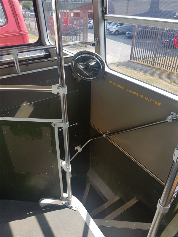 Low height 1990 LEYLAND OLYMPIAN DOUBLE DECKER - Doppeldeckerbus: das Bild 2 Low height 1990 LEYLAND OLYMPIAN DOUBLE DECKER - Doppeldeckerbus: das Bild 2