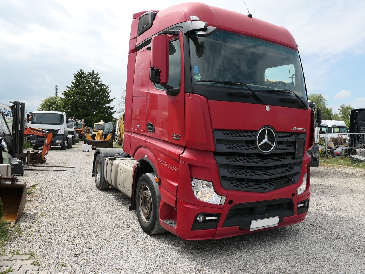 Mercedes Benz Actros 1845 - Sattelzugmaschine: das Bild 3 Mercedes Benz Actros 1845 - Sattelzugmaschine: das Bild 3