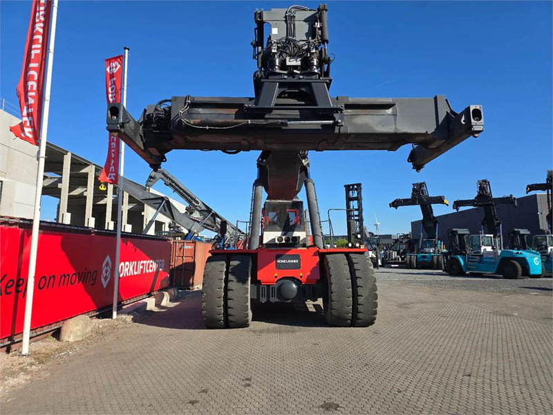 KONECRANES SMV 4535 TB5 - Reach stacker: das Bild 5 KONECRANES SMV 4535 TB5 - Reach stacker: das Bild 5