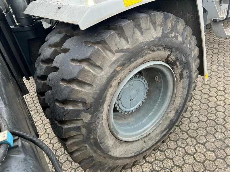 Kalmar DCG100-45ED7 - Containerstapler: das Bild 4 Kalmar DCG100-45ED7 - Containerstapler: das Bild 4