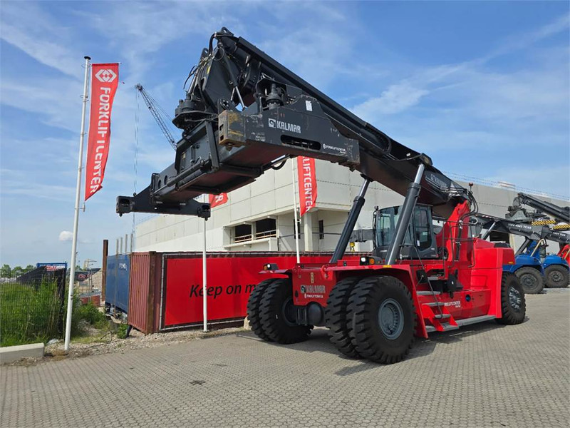 Kalmar DRG450-65S5 - Reach stacker: das Bild 4 Kalmar DRG450-65S5 - Reach stacker: das Bild 4
