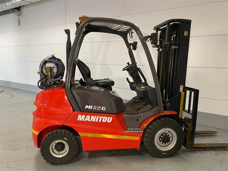 Manitou MI25G - Treibgasstapler: das Bild 1 Manitou MI25G - Treibgasstapler: das Bild 1