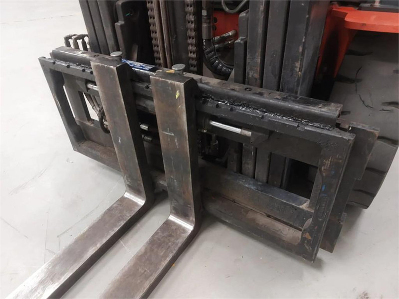 Elektrostapler Toyota 8FBMKT25: das Bild 8 Elektrostapler Toyota 8FBMKT25: das Bild 8