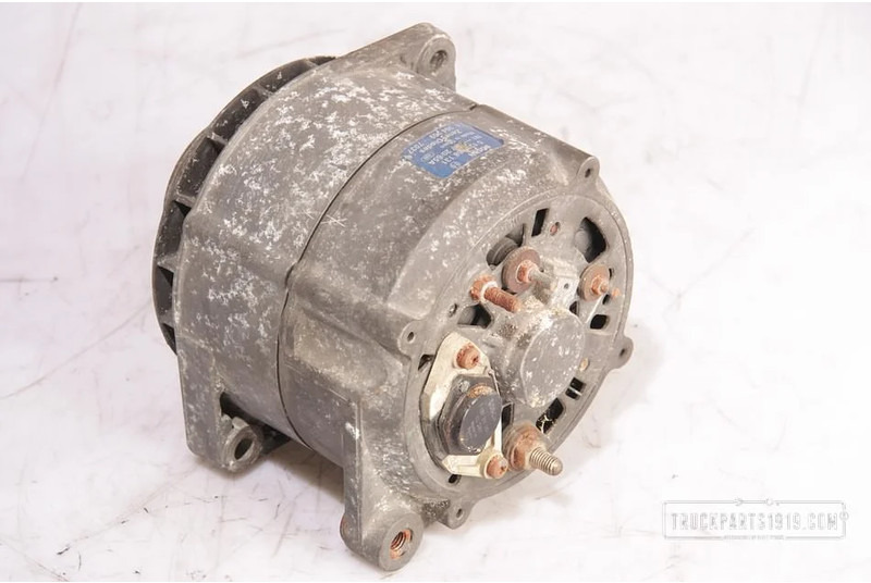 Bosch Electrical System Dynamo Scania 65A - Lichtmaschine für LKW: das Bild 1 Bosch Electrical System Dynamo Scania 65A - Lichtmaschine für LKW: das Bild 1