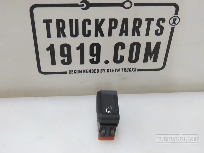 DAF 1832326 Schakelaar DAF - Armaturenbrett für LKW: das Bild 1 DAF 1832326 Schakelaar DAF - Armaturenbrett für LKW: das Bild 1