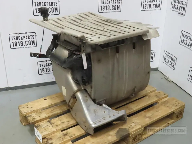 DAF 2300744 | Katalysator Euro6 - Fahrzeugkatalysator für LKW: das Bild 1 DAF 2300744 | Katalysator Euro6 - Fahrzeugkatalysator für LKW: das Bild 1