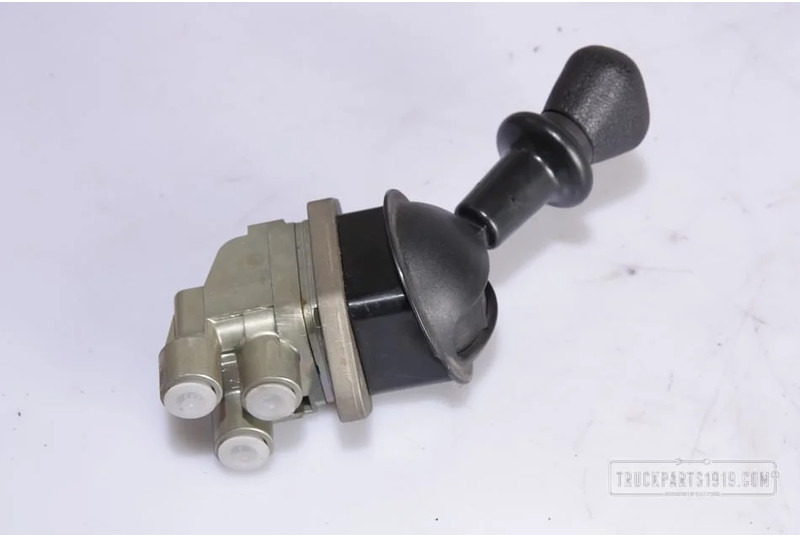 KNORR-BREMSE Brake System Handremventiel DAF XF 105 - Bremsventil für LKW: das Bild 1 KNORR-BREMSE Brake System Handremventiel DAF XF 105 - Bremsventil für LKW: das Bild 1