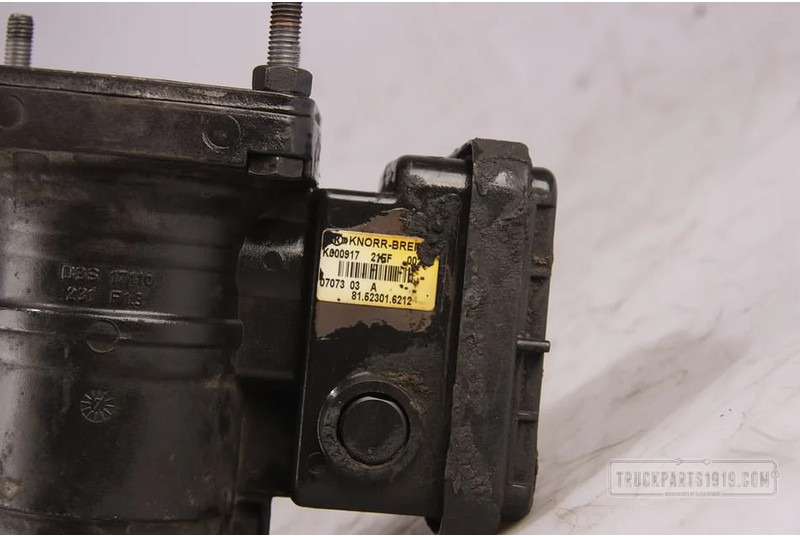 MAN 81.52301-6212 Aanhanger stuurventiel - Ventil für LKW: das Bild 2 MAN 81.52301-6212 Aanhanger stuurventiel - Ventil für LKW: das Bild 2