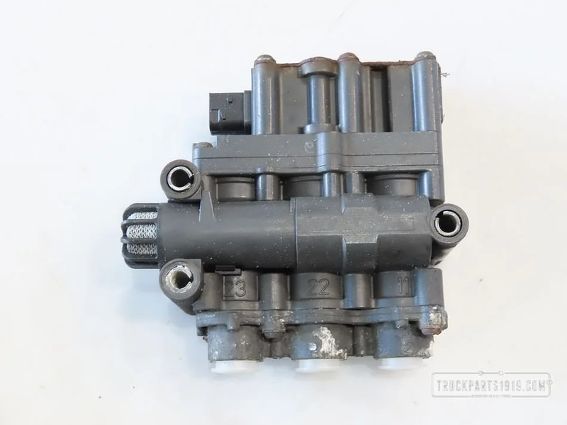 Mercedes-Benz A 001 327 13 25 ECAS magneetventiel MP4 - Ventil für LKW: das Bild 1 Mercedes-Benz A 001 327 13 25 ECAS magneetventiel MP4 - Ventil für LKW: das Bild 1