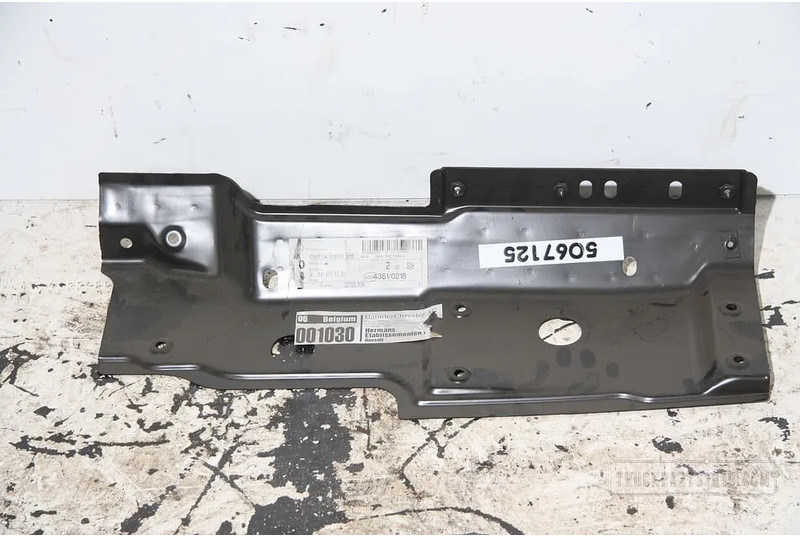 Mercedes-Benz A9416606331 MB Console - Karosserie und Außen für LKW: das Bild 1 Mercedes-Benz A9416606331 MB Console - Karosserie und Außen für LKW: das Bild 1