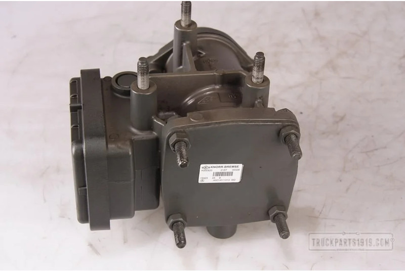 Mercedes-Benz Compressed Air System Aanhangwagen EBS ventiel MB - Ventil für LKW: das Bild 1 Mercedes-Benz Compressed Air System Aanhangwagen EBS ventiel MB - Ventil für LKW: das Bild 1