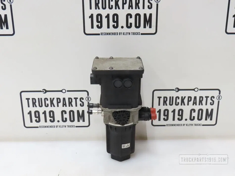 Scania 2695808 AdBlue pomp - Auspuff/ Abgasanlage für LKW: das Bild 1 Scania 2695808 AdBlue pomp - Auspuff/ Abgasanlage für LKW: das Bild 1
