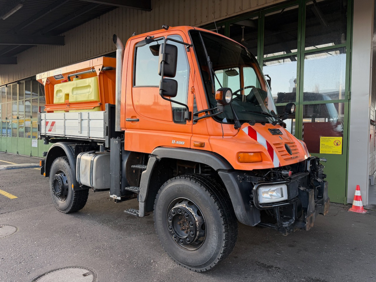 UNIMOG U400 - Kommunal-/ Sonderfahrzeug: das Bild 1 UNIMOG U400 - Kommunal-/ Sonderfahrzeug: das Bild 1