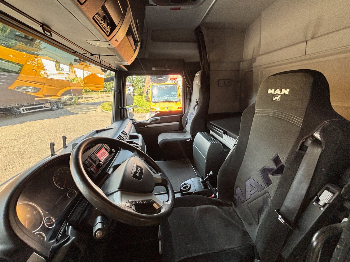 MAN TGM 18.340 - Koffer LKW: das Bild 4 MAN TGM 18.340 - Koffer LKW: das Bild 4