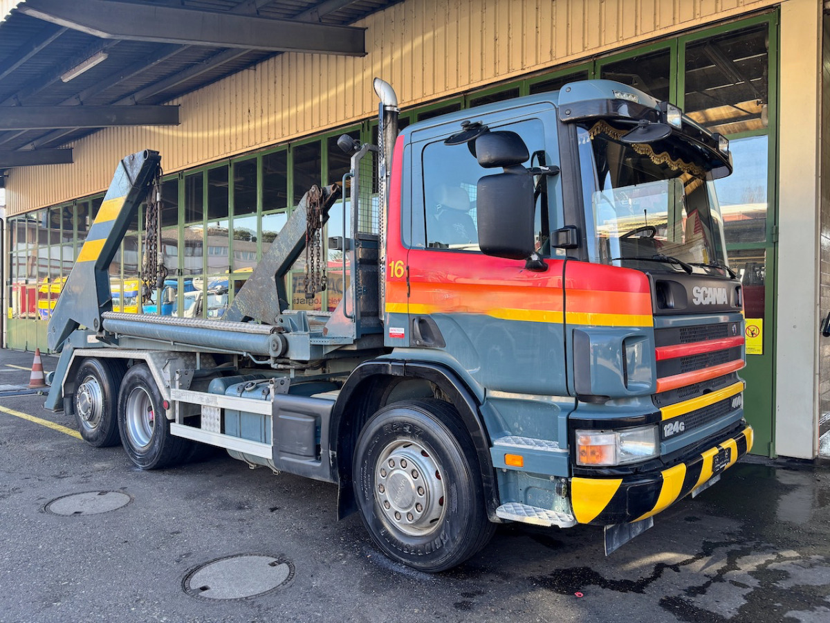 SCANIA P124 - Absetzkipper: das Bild 1 SCANIA P124 - Absetzkipper: das Bild 1