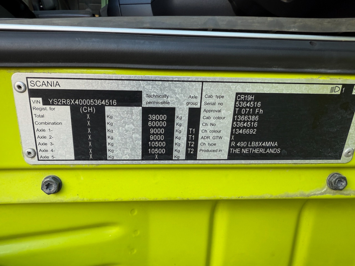 Abrollkipper SCANIA R490     8x4: das Bild 19