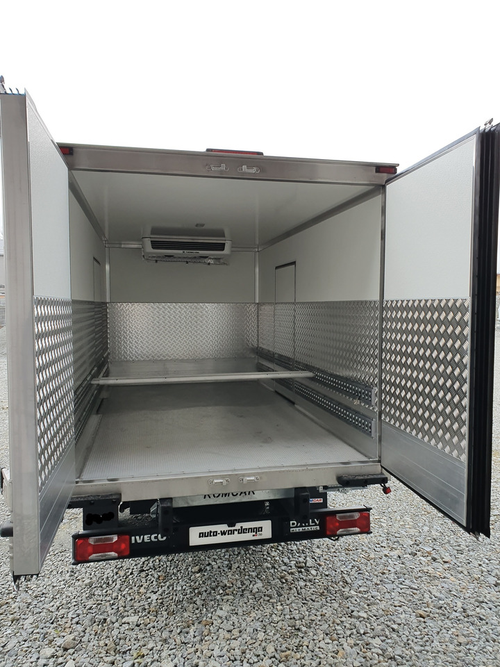 Iveco Daily 180 Tiefkühlkoffer 6PAL - Kühltransporter: das Bild 4 Iveco Daily 180 Tiefkühlkoffer 6PAL - Kühltransporter: das Bild 4
