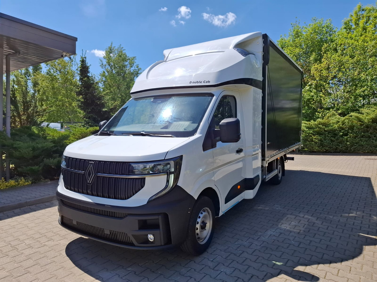 Renault Master 8PAL Double Cab - Planen Transporter, Transporter mit Doppelkabine: das Bild 1 Renault Master 8PAL Double Cab - Planen Transporter, Transporter mit Doppelkabine: das Bild 1