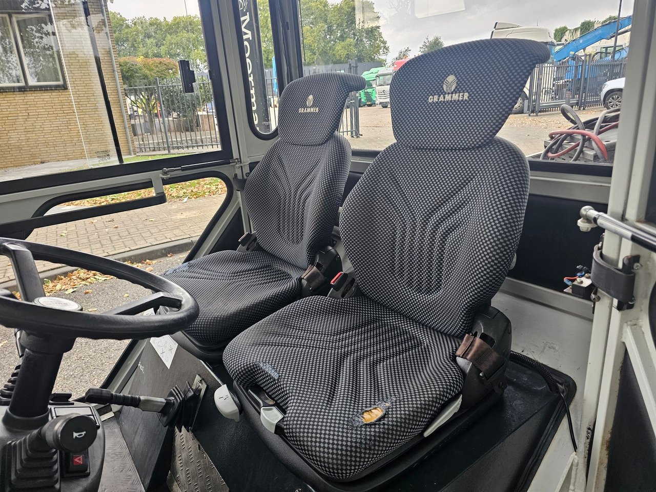 Schleppfahrzeug Simai PE20 LL: das Bild 9 Schleppfahrzeug Simai PE20 LL: das Bild 9