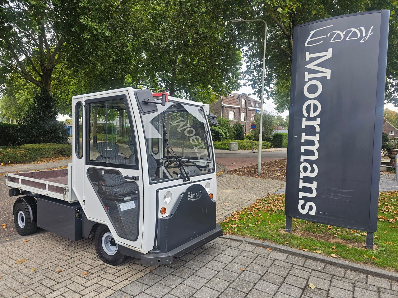 Simai PE20 LL - Schleppfahrzeug: das Bild 1 Simai PE20 LL - Schleppfahrzeug: das Bild 1