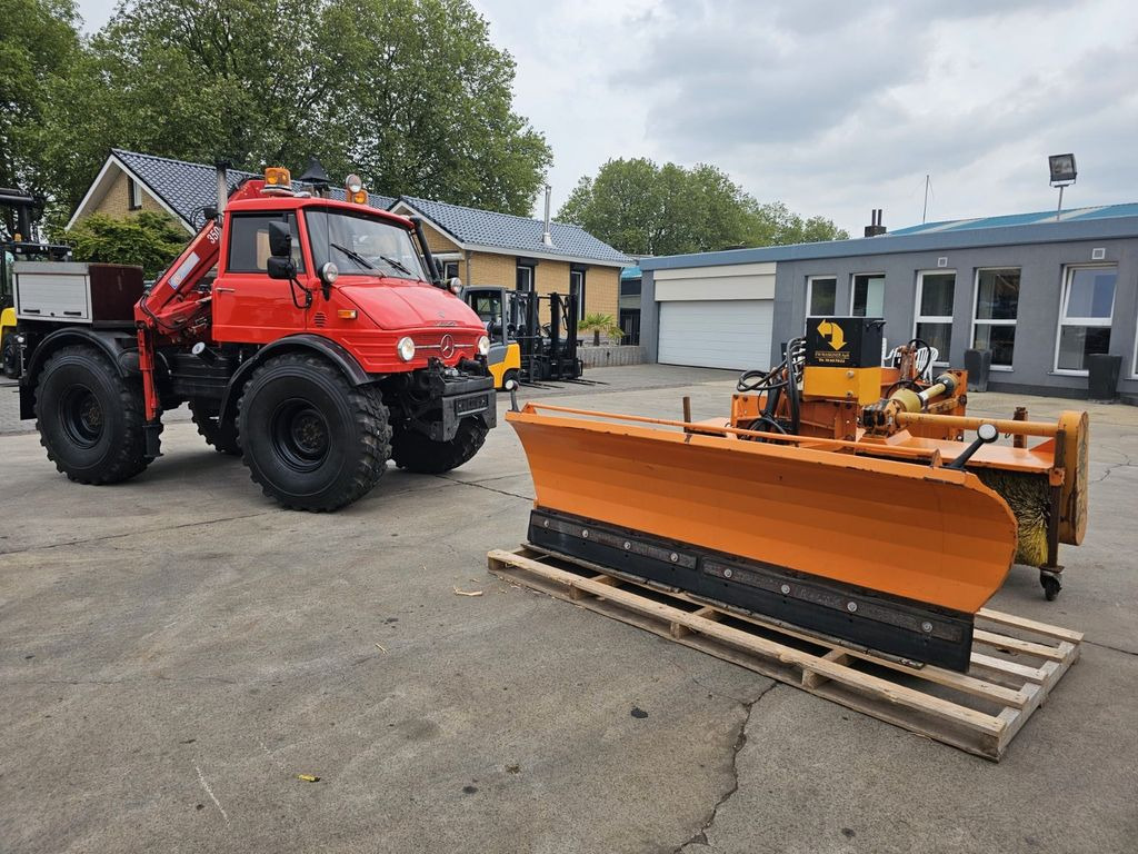Autokran Unimog 406/U9000 4x4: das Bild 7