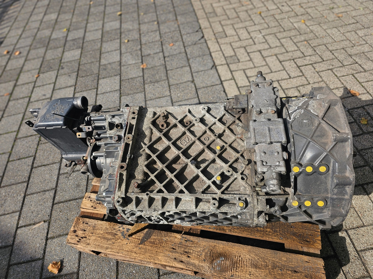 Getriebe für LKW ZF 16 S 2221 TD: das Bild 9