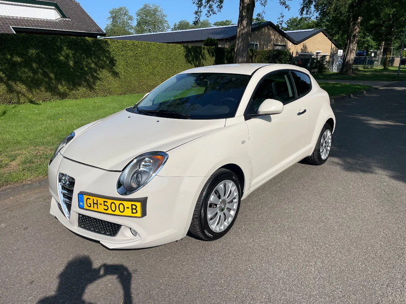 Alfa Romeo MiTo ALFA MITO Diesel MEGA MOOI - Schrägheck: das Bild 1 Alfa Romeo MiTo ALFA MITO Diesel MEGA MOOI - Schrägheck: das Bild 1