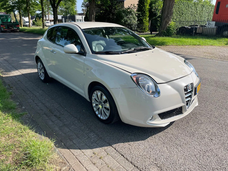 Alfa Romeo MiTo ZEER MOOI in prijs verlaagt - Schrägheck: das Bild 1 Alfa Romeo MiTo ZEER MOOI in prijs verlaagt - Schrägheck: das Bild 1