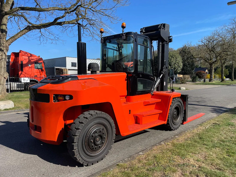 Hyster H16.00XM-6 Bouwjaar 2011 H16.00 XM-6 - Dieselstapler: das Bild 5 Hyster H16.00XM-6 Bouwjaar 2011 H16.00 XM-6 - Dieselstapler: das Bild 5