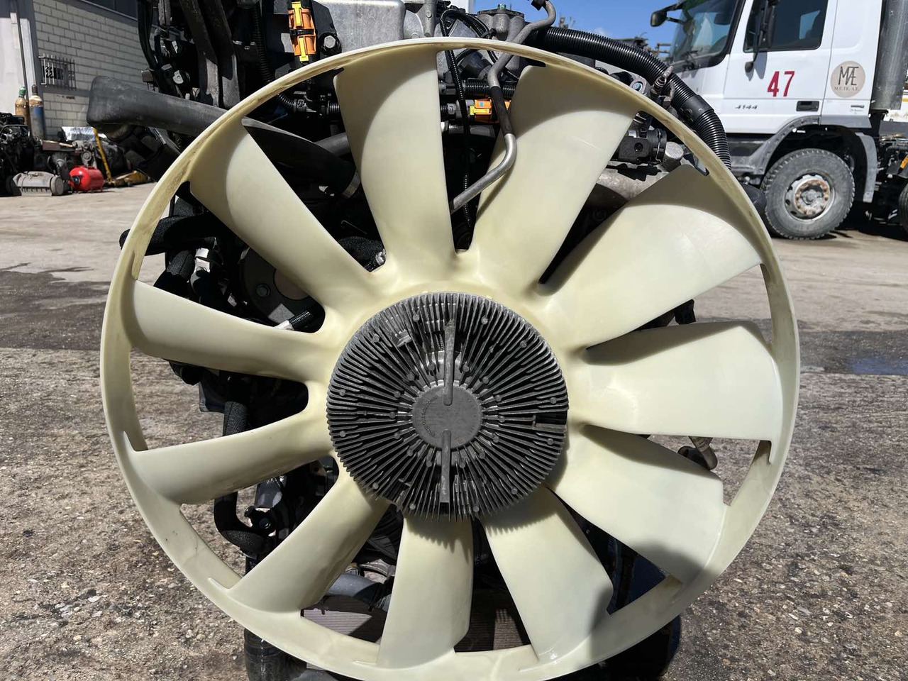 ENGINE MAN EURO 6 D2066LF68-LF61 FOR SPARE PARTS - Motor und Teile für LKW: das Bild 4 ENGINE MAN EURO 6 D2066LF68-LF61 FOR SPARE PARTS - Motor und Teile für LKW: das Bild 4