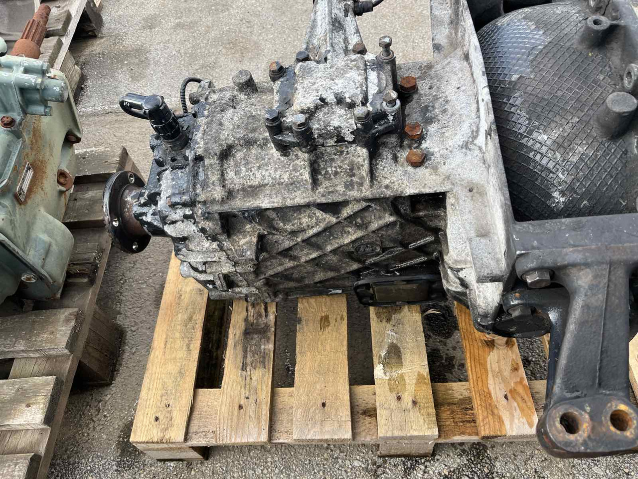 S5-42,9S1310,FSO-8309A MAN - Getriebe und Teile für LKW: das Bild 2 S5-42,9S1310,FSO-8309A MAN - Getriebe und Teile für LKW: das Bild 2