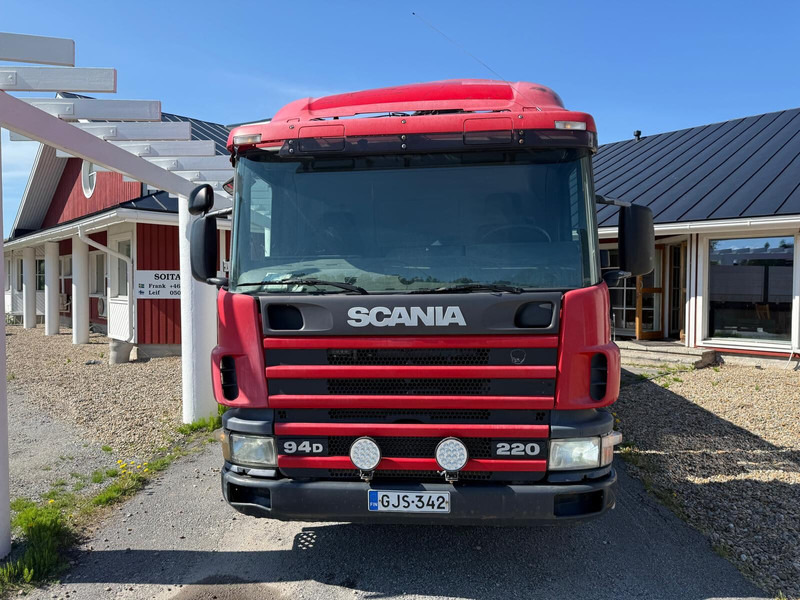 Scania P94D - Pritsche LKW, Autokran: das Bild 2 Scania P94D - Pritsche LKW, Autokran: das Bild 2