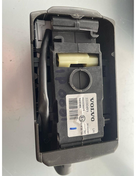 Volvo FH4 - Schalthebel: das Bild 2 Volvo FH4 - Schalthebel: das Bild 2