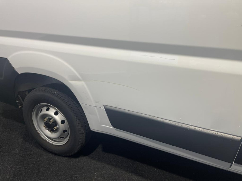 Fiat FIAT DUCATO L3H2 Camera Euro 6 Navigatie - Kleintransporter: das Bild 2 Fiat FIAT DUCATO L3H2 Camera Euro 6 Navigatie - Kleintransporter: das Bild 2